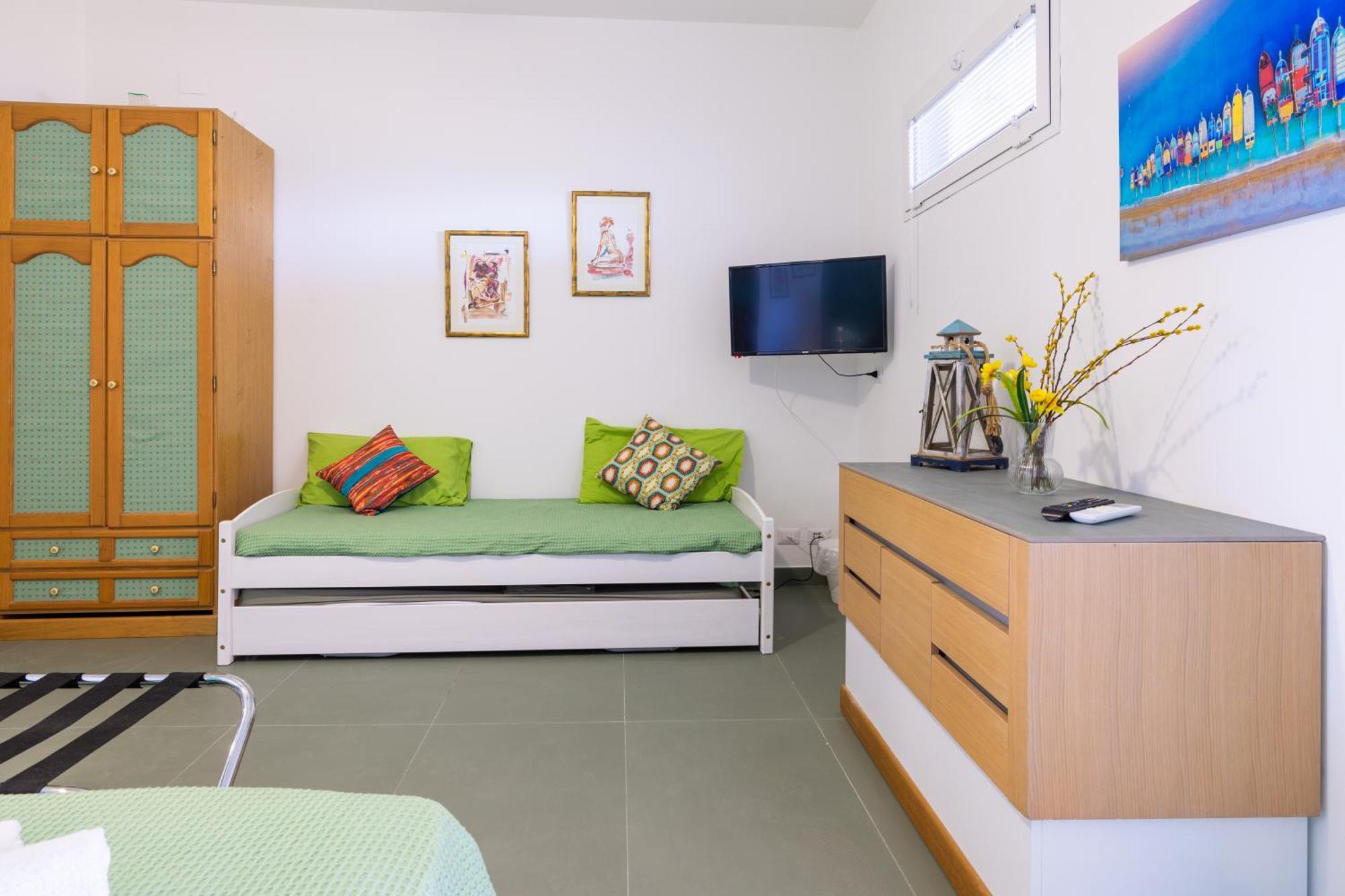 Luxury Suites & Apartment Con Accesso Alla Spiaggia E Parcheggio Privato - Vista Mare Lido Conchiglia Экстерьер фото
