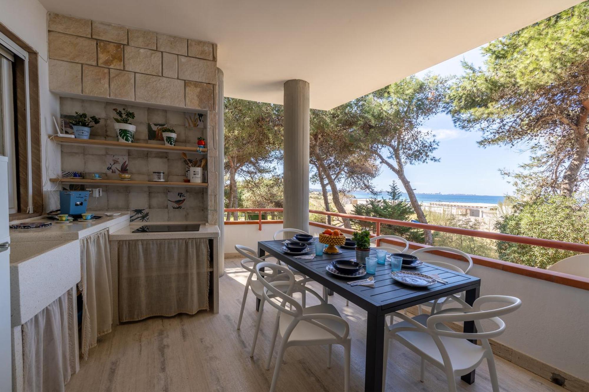Luxury Suites & Apartment Con Accesso Alla Spiaggia E Parcheggio Privato - Vista Mare Lido Conchiglia Номер фото